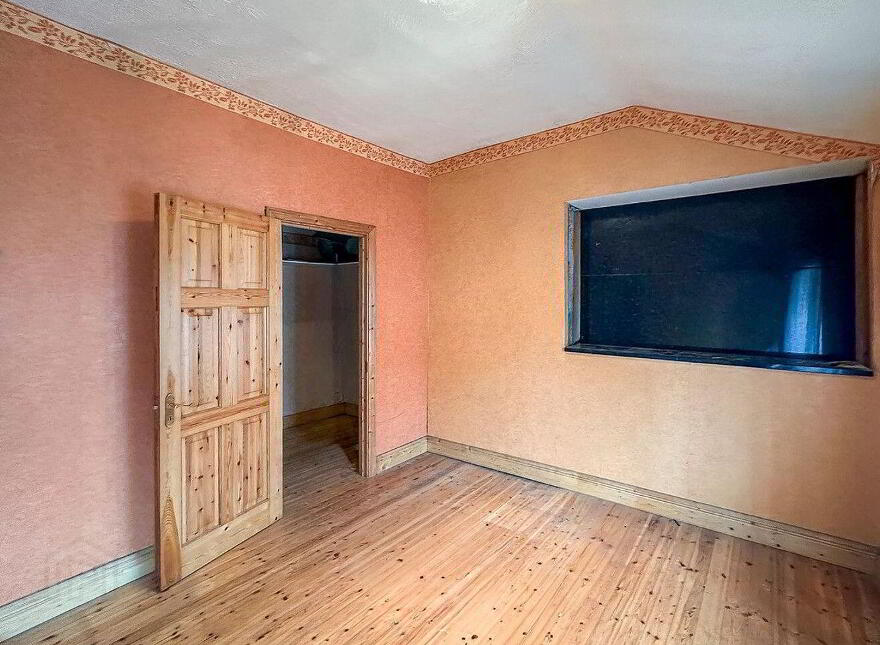 3 Maudlin Street, Kells, A82Y7E5