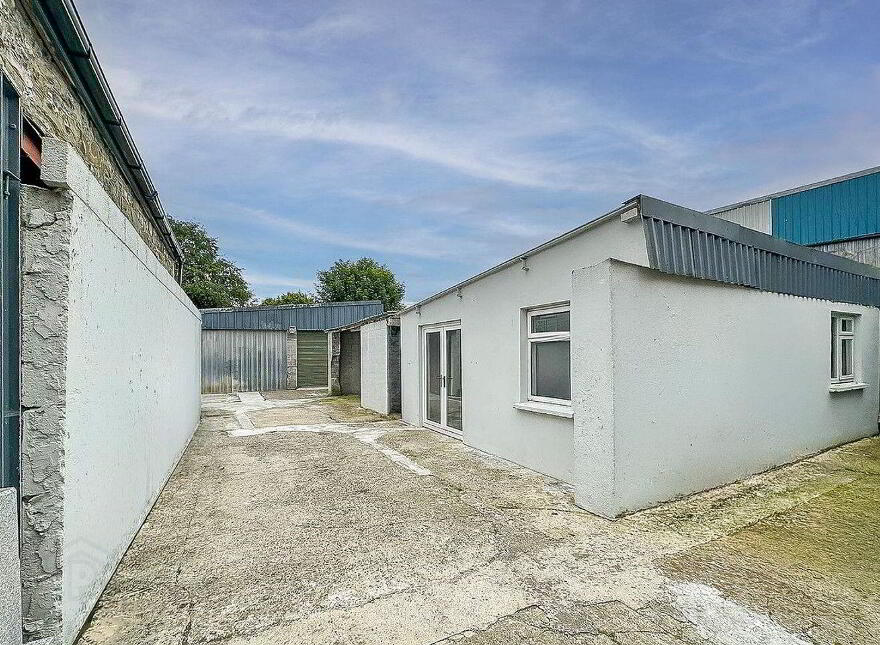 3 Maudlin Street, Kells, A82Y7E5