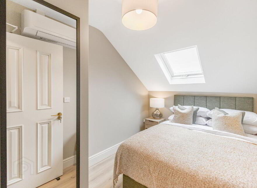 1 Clonskeagh Road, Milltown, D06N4T2