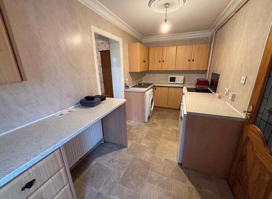 24 Collins Park, Callan, R95N6T0