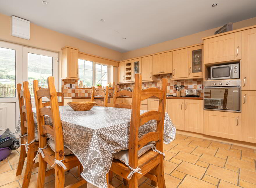 12 Sandymount, Ludden, Buncrana, F93RW71