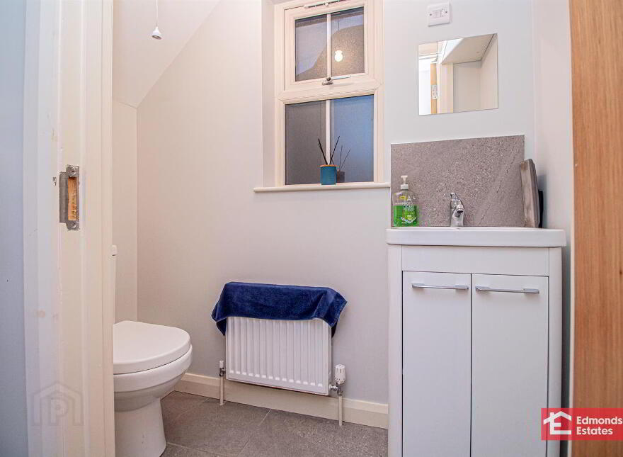 31 Quarry Hill, Ahoghill, Ballymena, BT42 1GZ
