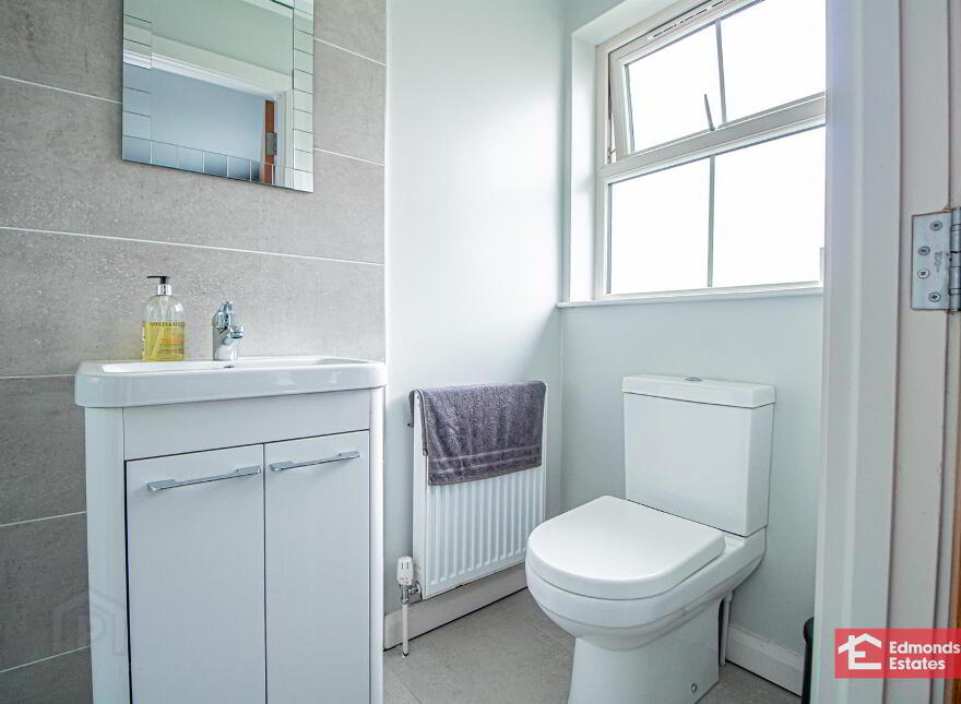 31 Quarry Hill, Ahoghill, Ballymena, BT42 1GZ