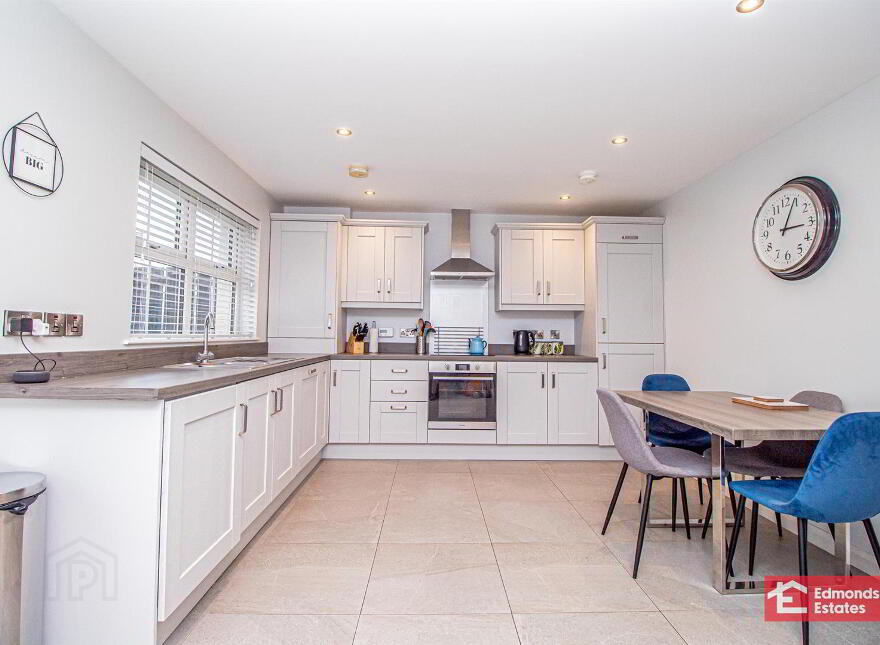 31 Quarry Hill, Ahoghill, Ballymena, BT42 1GZ
