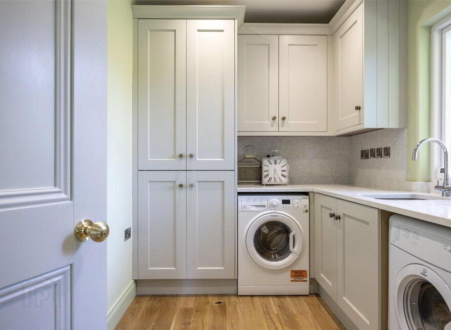 Caladh Sith, 18 Ringhaddy Road, Killinchy, Newtownards, BT23 6TU