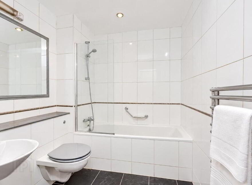 Apartment 83 Burnell Court, Malahide Road, Northern Cross, Dublin 17, D17DX79