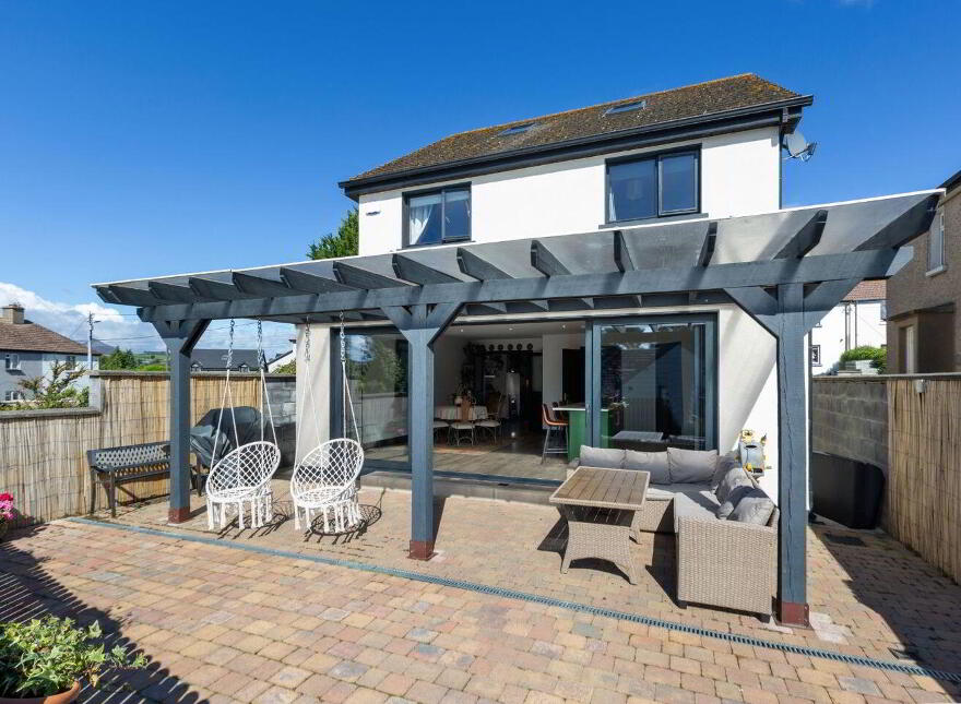 "La Vallée", 6B New Road, Kilcoole, A63XR88