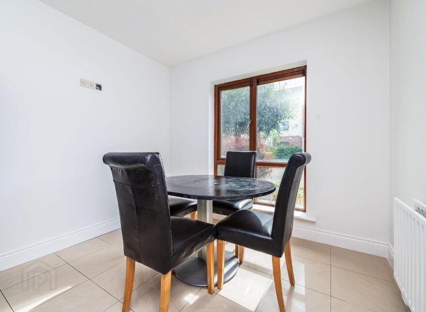 29 Hunterswood, Osberstown, Sallins, W91V50F