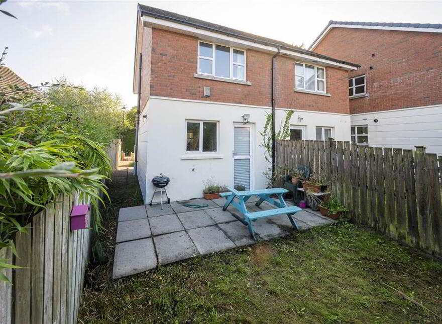 29 Richmond Avenue, Holywood, BT18 9TE