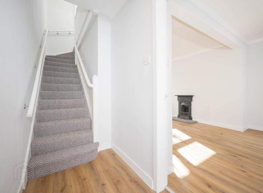 168 Dunluce Avenue, Belfast, BT9 7AZ
