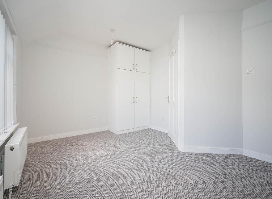 168 Dunluce Avenue, Belfast, BT9 7AZ