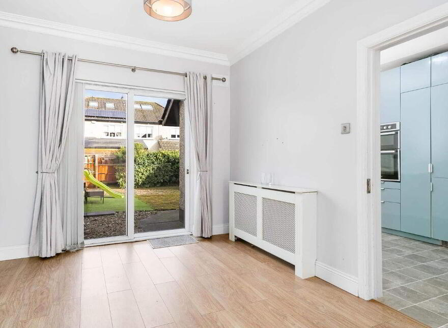 10 Ellensborough Park, Kiltipper, Kiltipper, D24