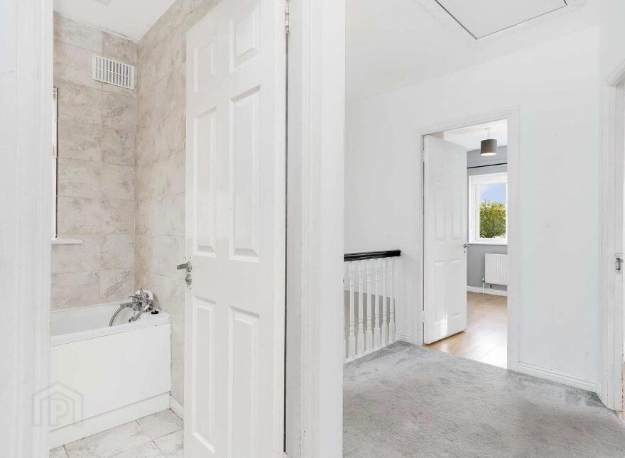 10 Ellensborough Park, Kiltipper, Kiltipper, D24