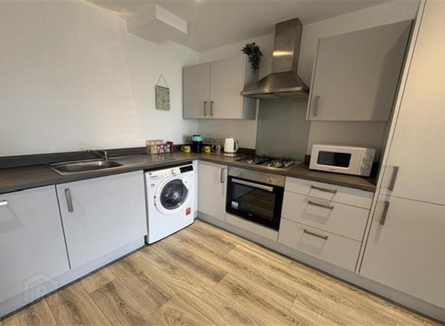 Apt 12 The Sandford, 25 Bridge End, Belfast, BT5 4AW