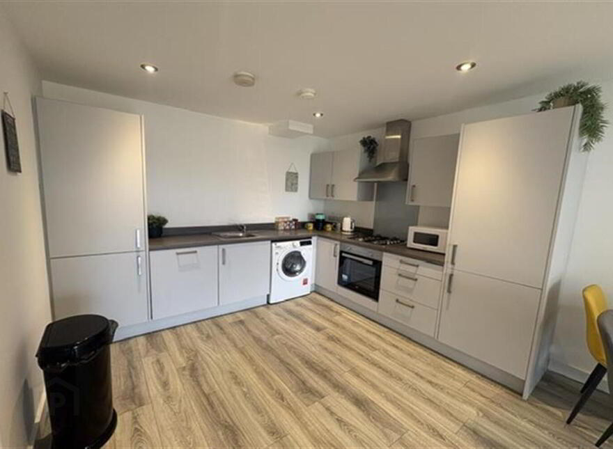 Apt 12 The Sandford, 25 Bridge End, Belfast, BT5 4AW