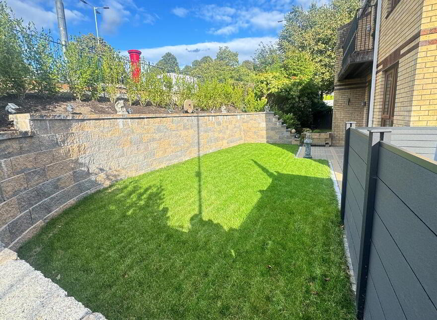 1 Stormont Mews, Belfast, BT5 7FR