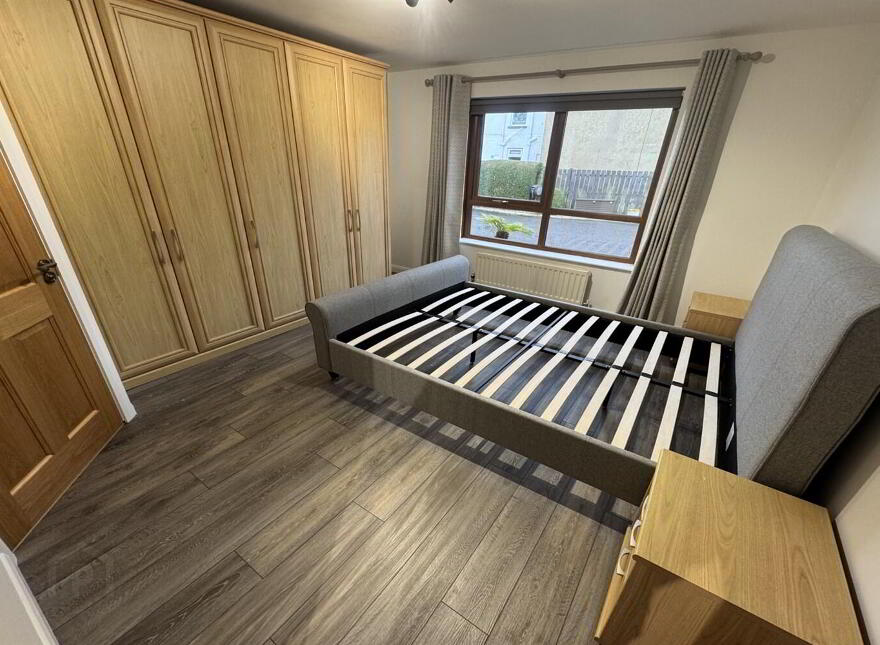 1 Stormont Mews, Belfast, BT5 7FR