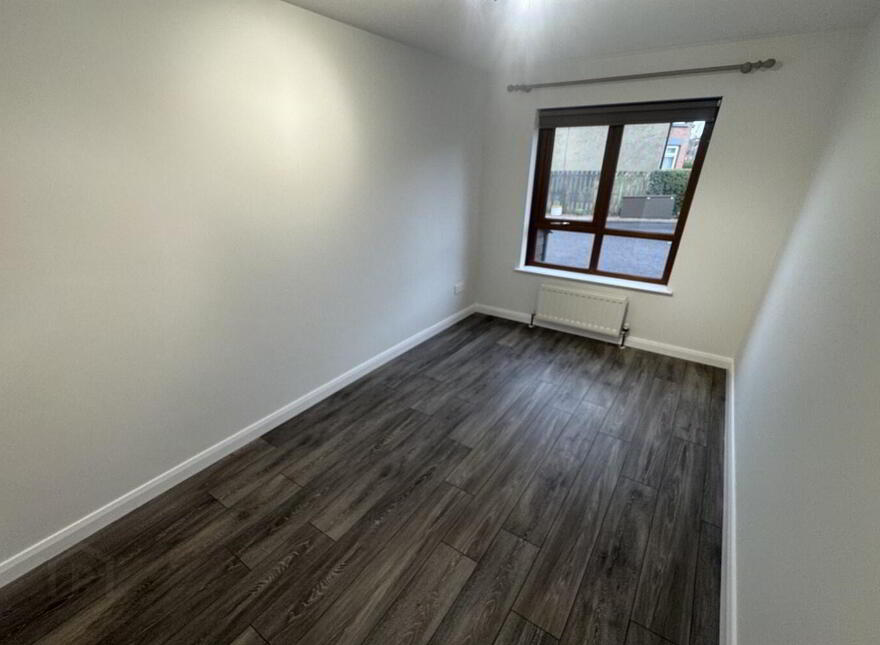 1 Stormont Mews, Belfast, BT5 7FR
