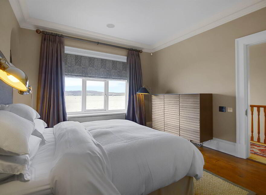 11 Seafront Road, Cultra, Holywood, BT18 0BB