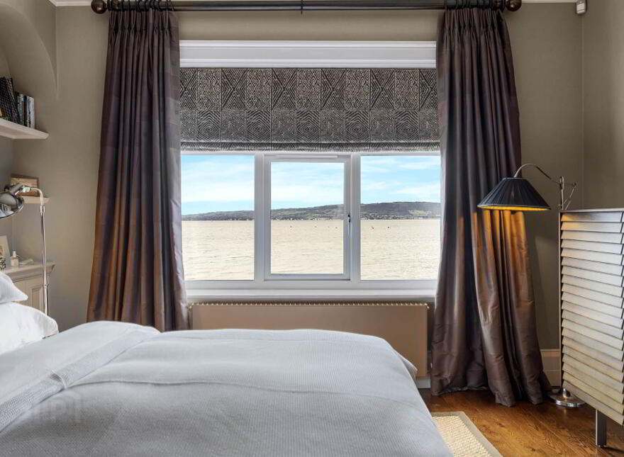 11 Seafront Road, Cultra, Holywood, BT18 0BB