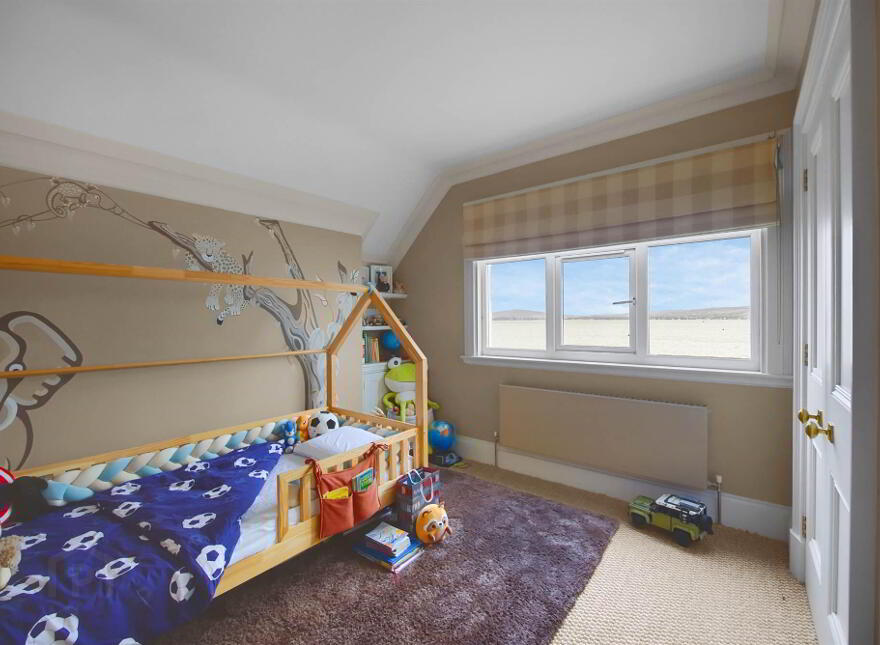 11 Seafront Road, Cultra, Holywood, BT18 0BB