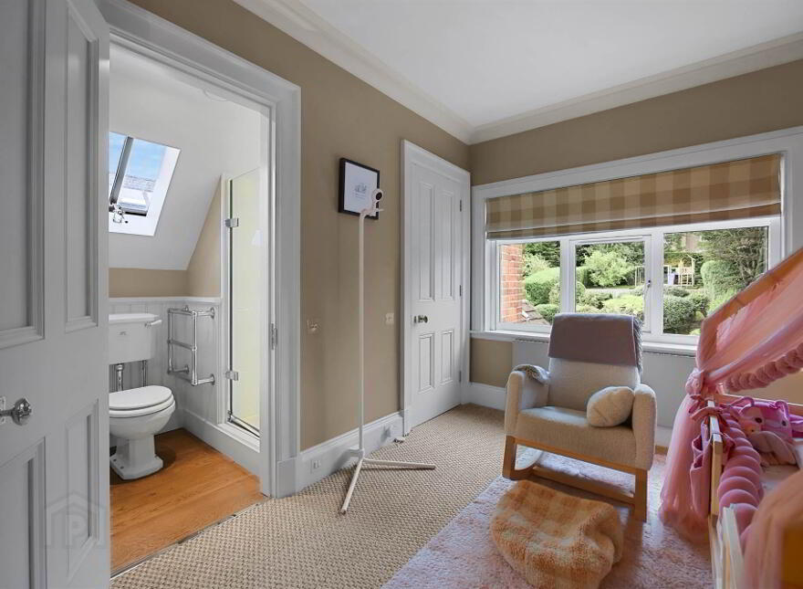 11 Seafront Road, Cultra, Holywood, BT18 0BB