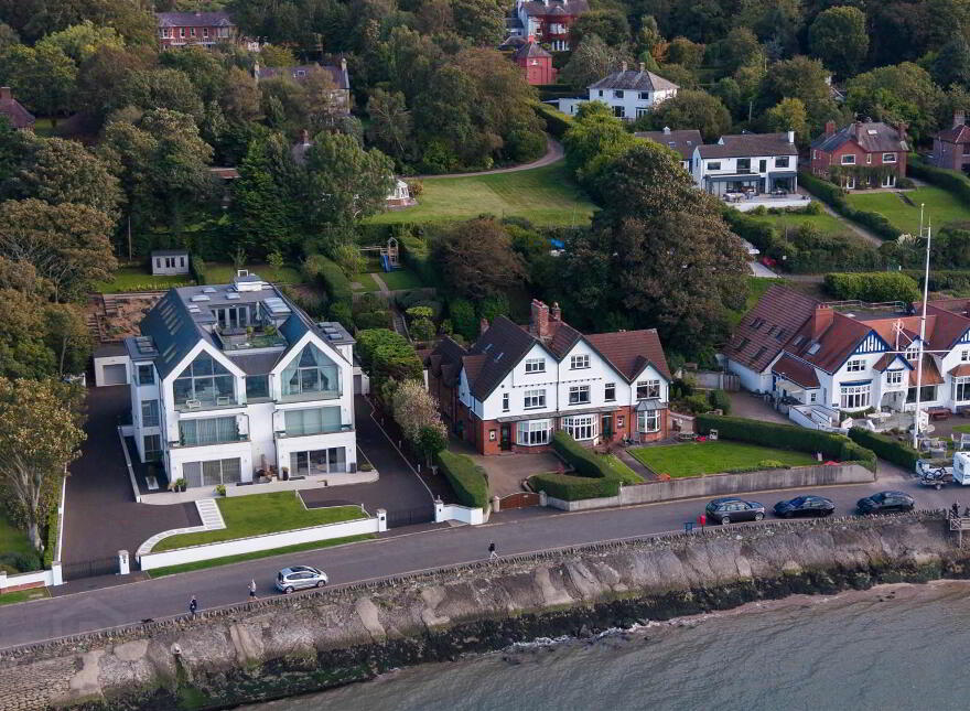 11 Seafront Road, Cultra, Holywood, BT18 0BB