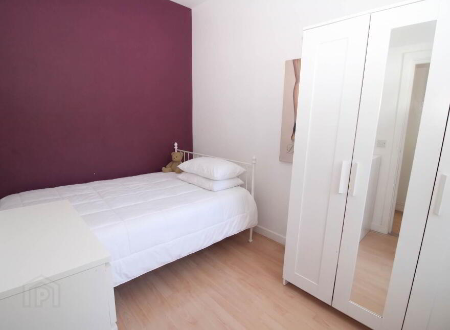 16 Albert Street, A & B, Bangor, BT20 5EF