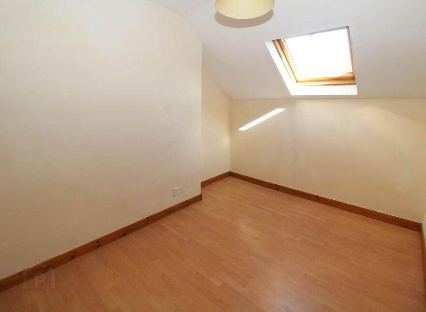 16 Albert Street, A & B, Bangor, BT20 5EF