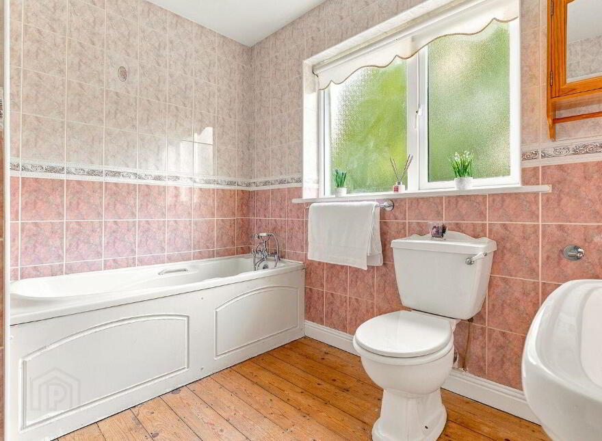 54 Broadfield View, Kilcullen Road, Naas, W91KA0H