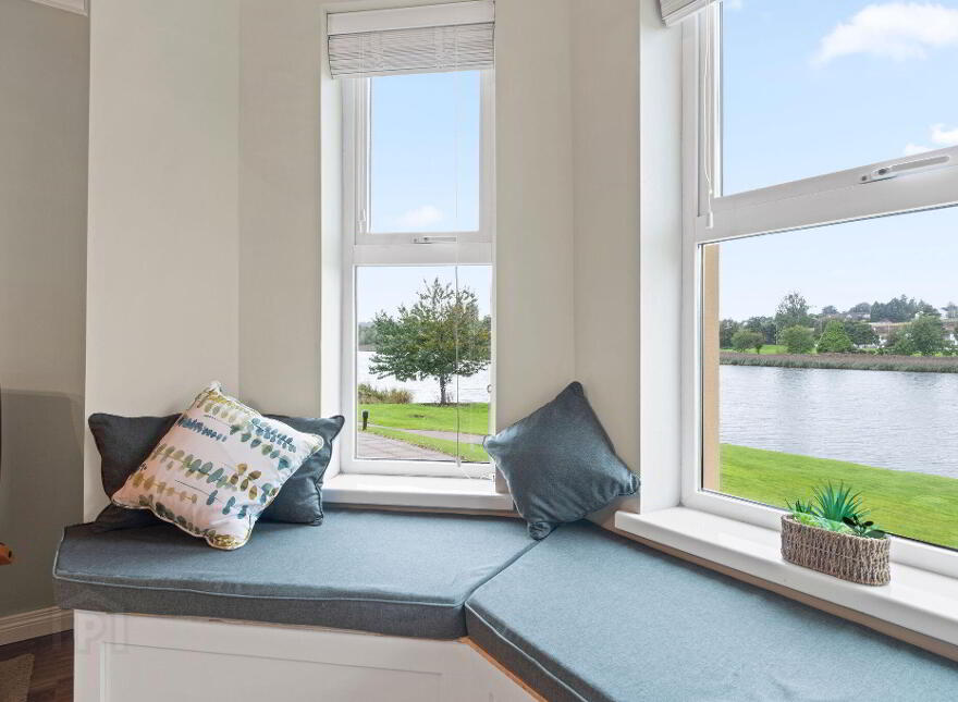 8 Sandelford Court, Mountsandel Road, Coleraine, BT52 1NZ