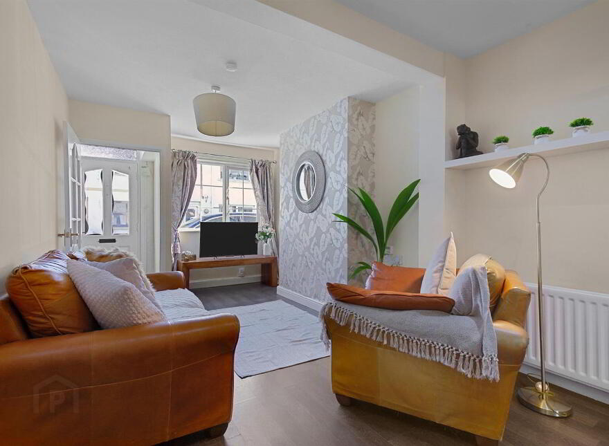 6 Hill Street, Dunmurry, Belfast, BT17 0AD