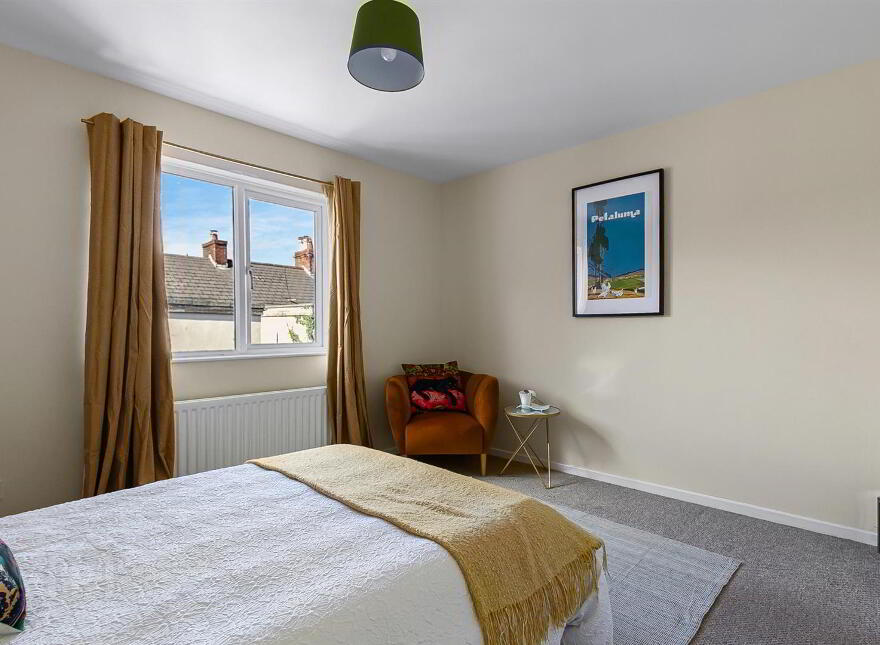 6 Hill Street, Dunmurry, Belfast, BT17 0AD