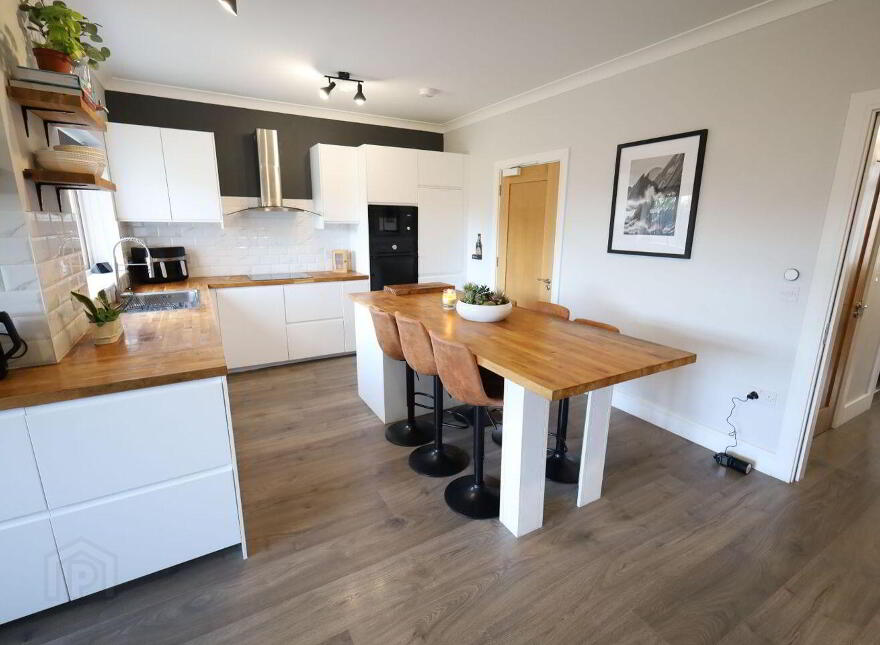 41 The Lawn, Janeville, Carrigaline, P43NP30