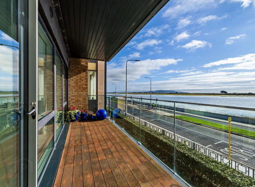 9 Seascape, Clontarf Road, Clontarf, Clontarf, D03YR66