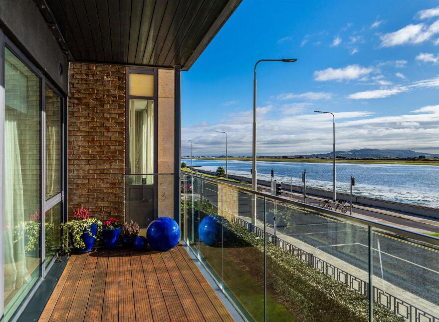 9 Seascape, Clontarf Road, Clontarf, Clontarf, D03YR66