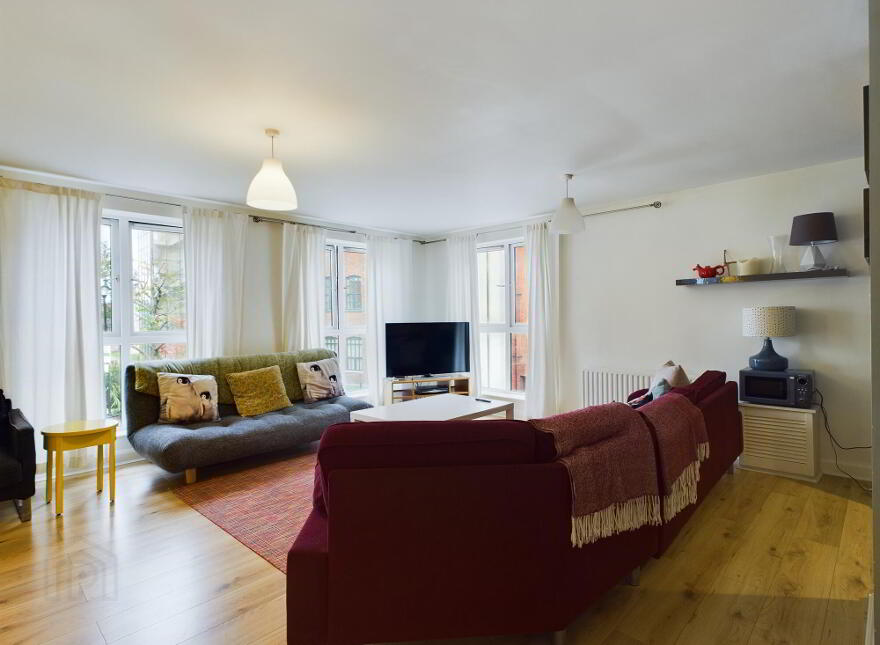 Apt 39, Greenwood Building, Old Bakers Court, Belfast, BT6 8QZ
