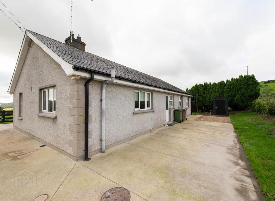 94 Ribadoo Road, Castlewellan, BT31 9SY