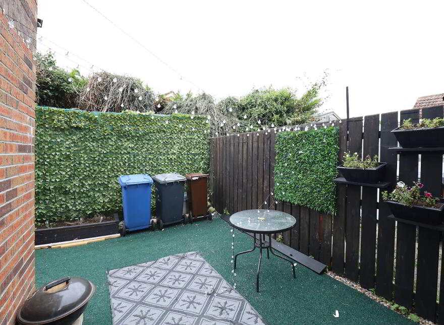 2 Seamount, Kilkeel, BT34 4FQ