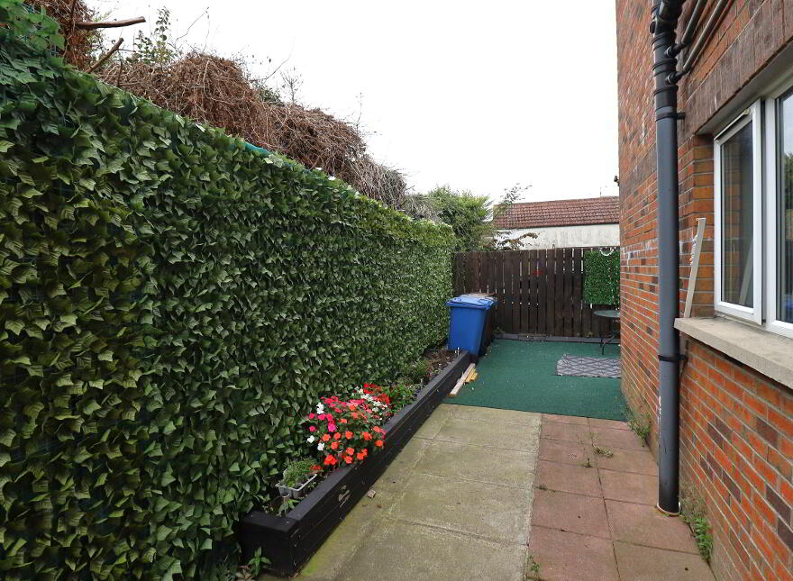 2 Seamount, Kilkeel, BT34 4FQ