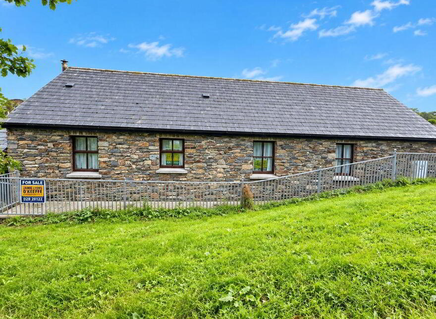 Ardmanagh Drive, Schull, P81XV84 photo