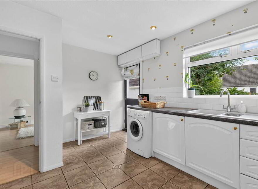 11 Ventnor Park, Lambeg, Lisburn, BT27 4LX