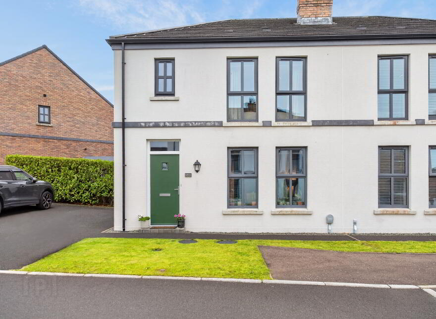 33 Castlegate, Galgorm, Ballymena, BT42 1SD