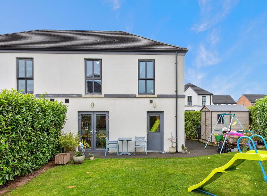 33 Castlegate, Galgorm, Ballymena, BT42 1SD