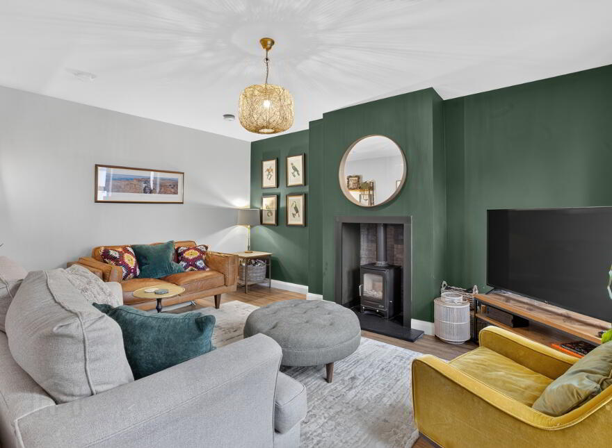 33 Castlegate, Galgorm, Ballymena, BT42 1SD
