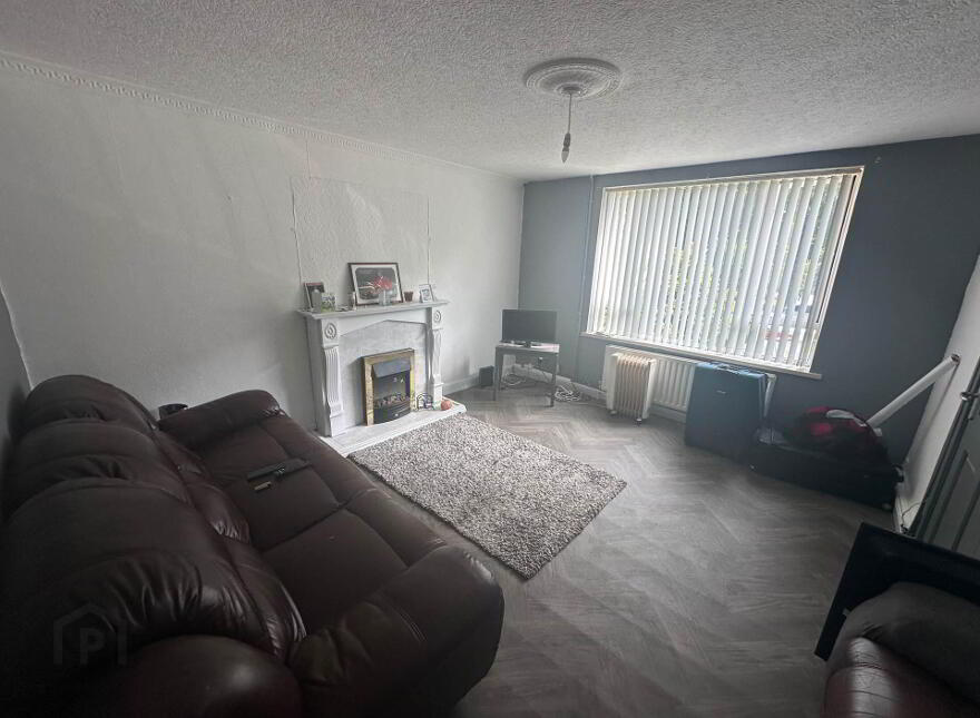 10 Laurel Park, Twinbrook, Belfast, BT17 0DP