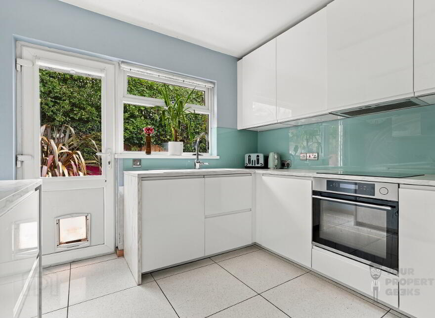 1 Annavale Drive, Carryduff, BT8 8NY