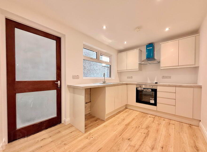 33 Portallo Street, Cregagh, Belfast, BT6 9BE