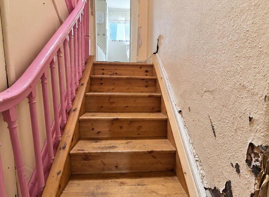 Main Street, Passage West, T12Y99W