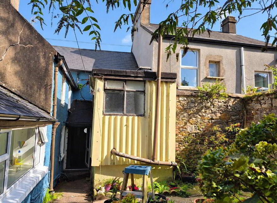 Main Street, Passage West, T12Y99W